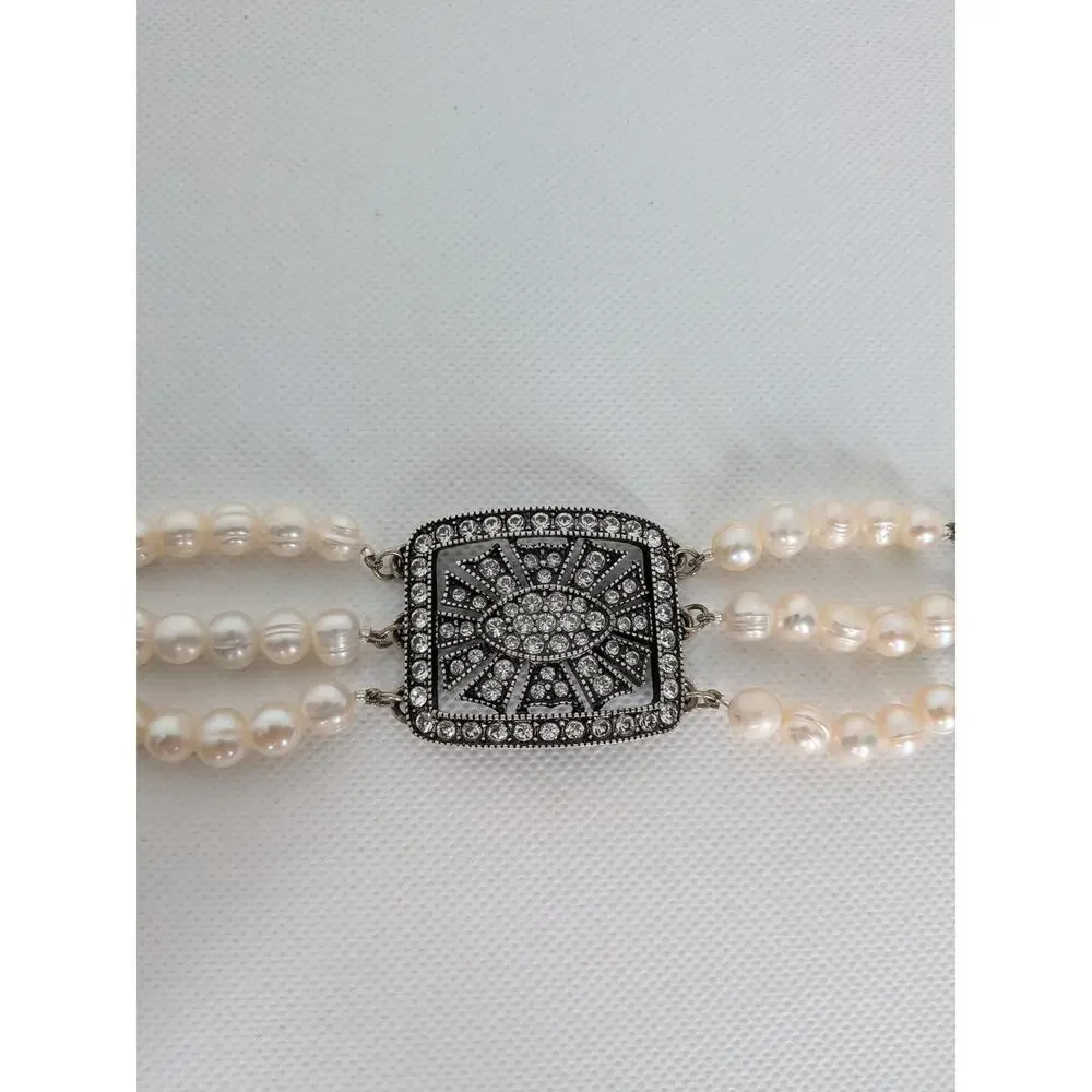 HALEY HILL SILVERTONE PEARL & RHINESTONE 3 STRAND BRACELET 1 1/2 X 7-9" - Picture 3 of 8